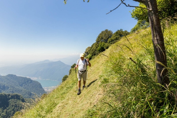 Zu Fuss auf den Monte Generoso