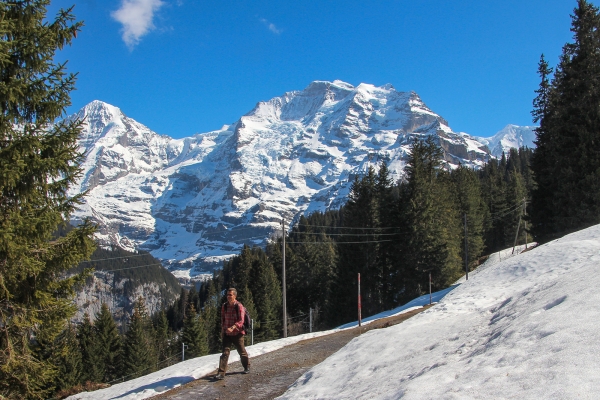 Panoramaweg durch Mürren