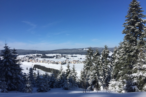 Le Jura sous la neige