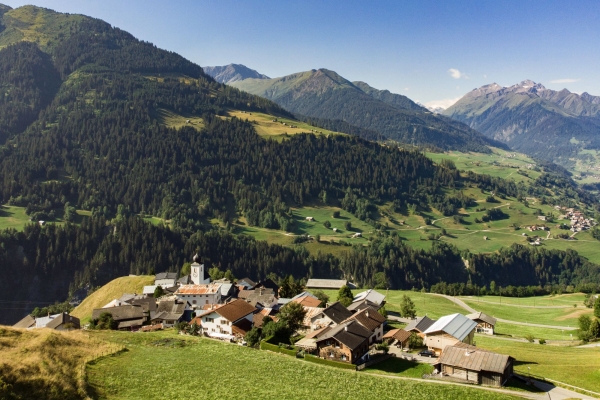 Von der Surselva ins Safiental