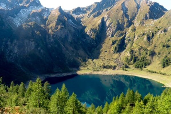 Vom Valle Leventina ins Val Lavizzara