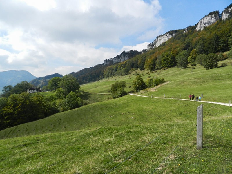 Auf dem Weg zu Beginn vergisst der Wanderer den Alltagsstress. Bilder: Patricia Michaud