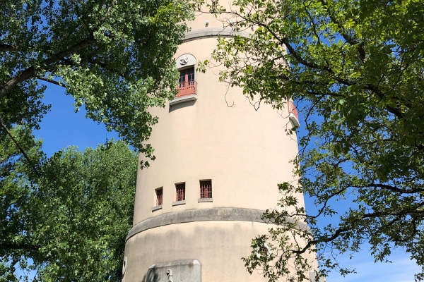 Über das Bruederholz nach Basel