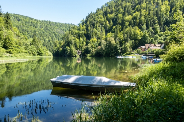 Am Grenzfluss im Neuenburger Jura