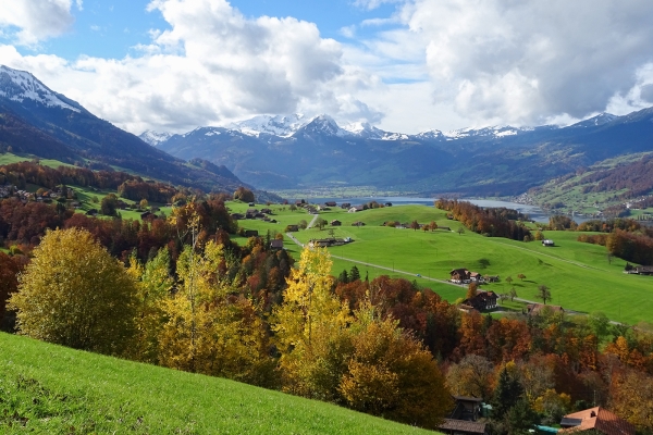 Randonnée en boucle et vue sur le lac