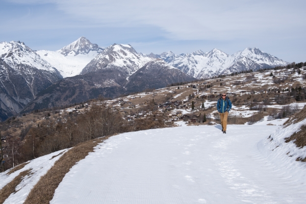 Auf dem Moosalp-Panoramaweg