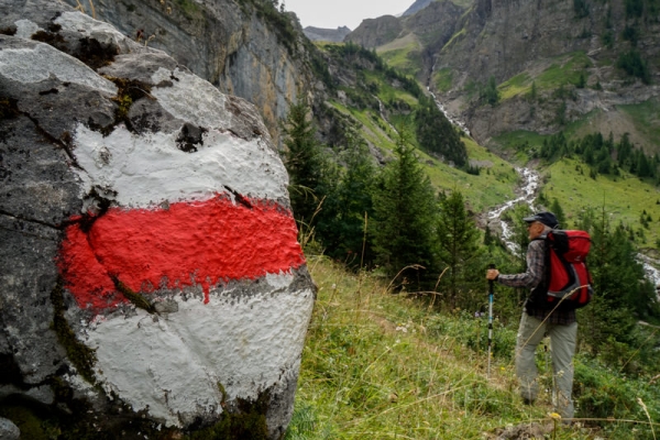 Zwischen üppig Grün und steinig Grau