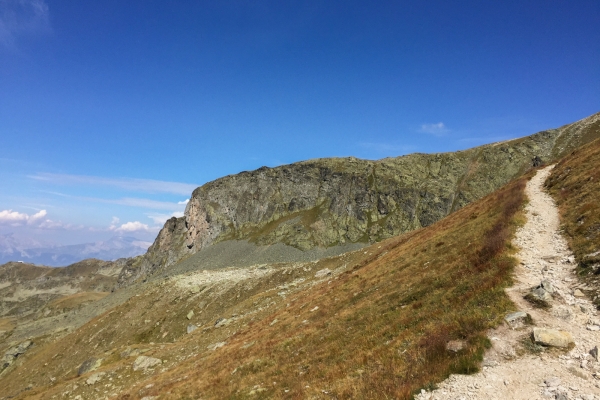 Steiniger Weg auf den Bella Tola