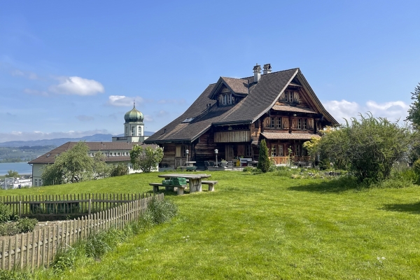 Panoramawanderung zwischen Zürichsee und Sihlsee