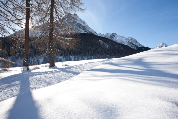 Auf der winterlichen Via Engiadina