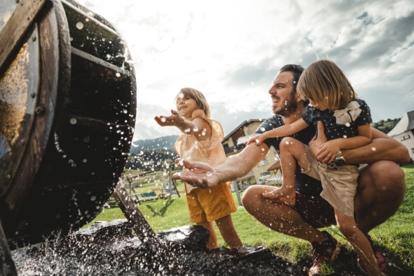 Eischoll/Unterbäch: Wandern, Grillen und Spielen