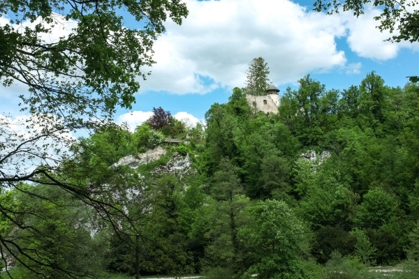 Von Burgen und Einsiedlergärten BL