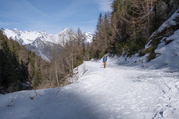 Auf dem Moosalp-Panoramaweg