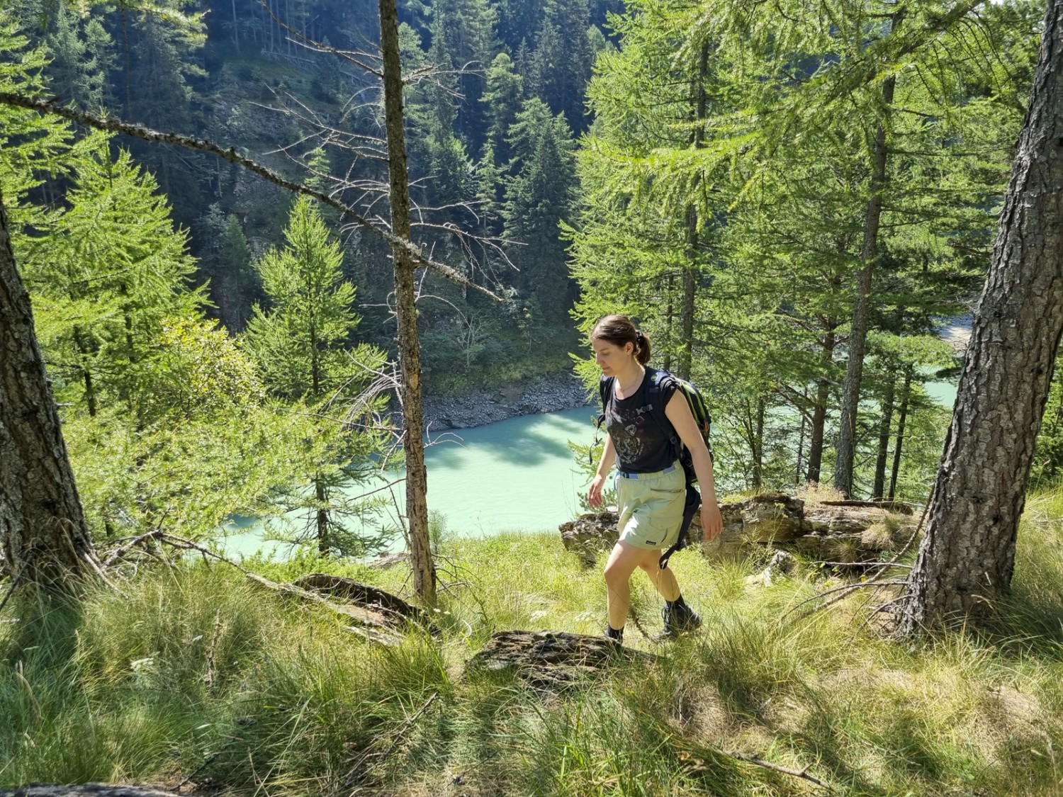 Hoch über dem Stausee Sera kurz vor dem Ziel der Wanderung. Bild: Nathalie Stöckli