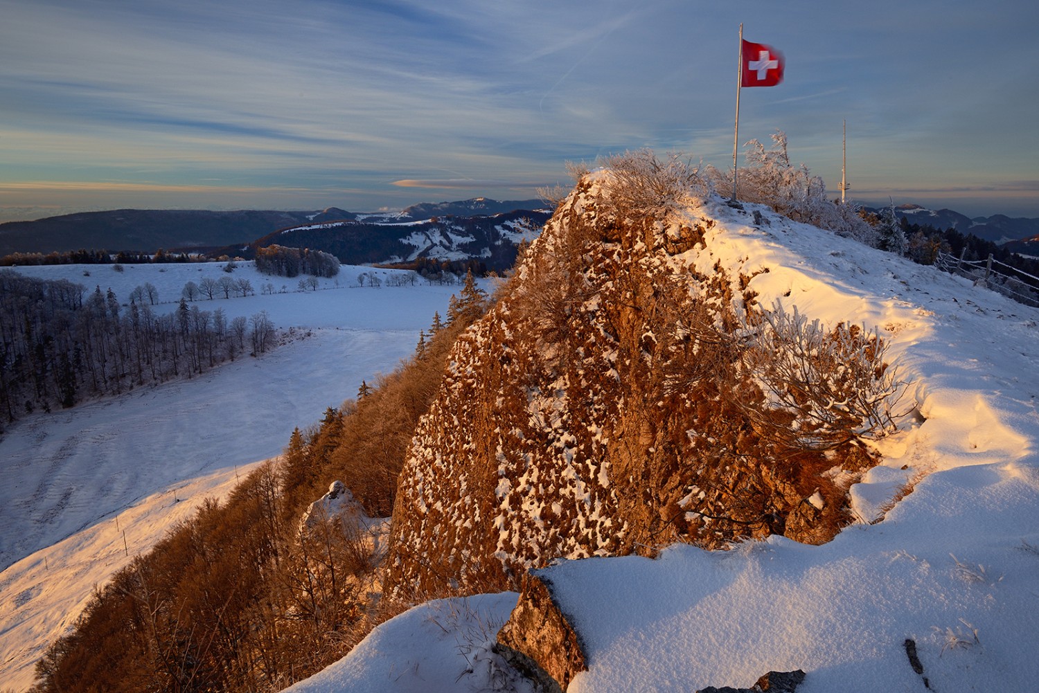 Aussichtsreicher Tourenhöhepunkt am Passwang.