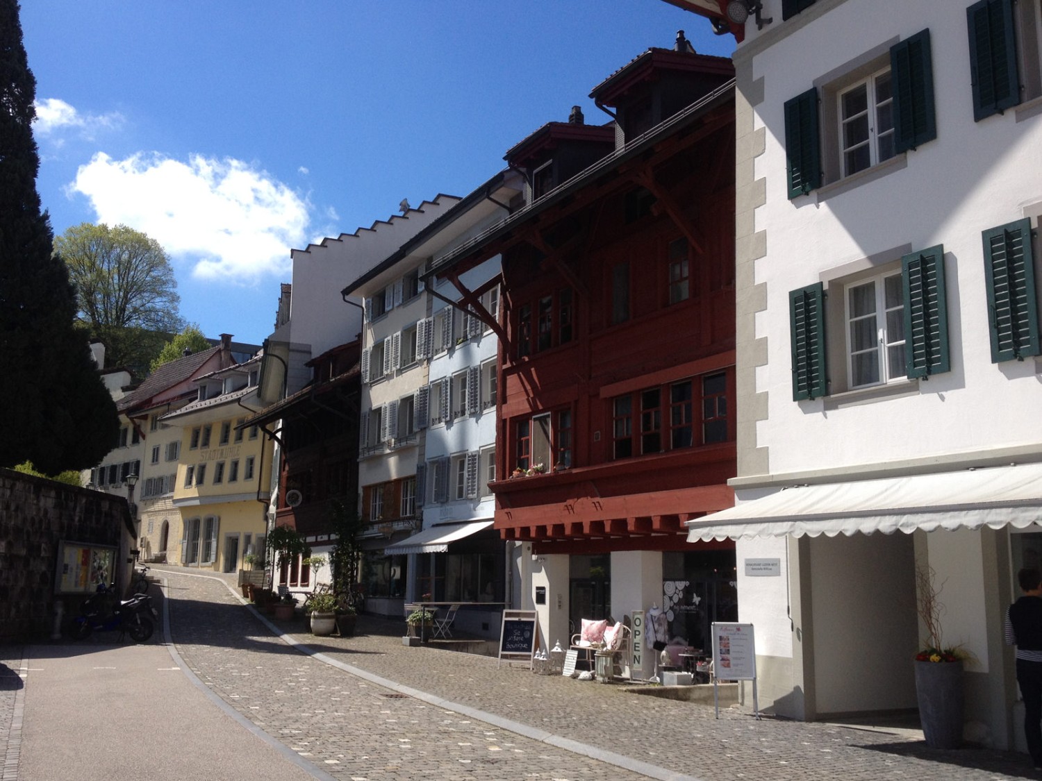 Le chemin conduit à travers la vieille ville historique de Willisau. Photo: Claudia Peter